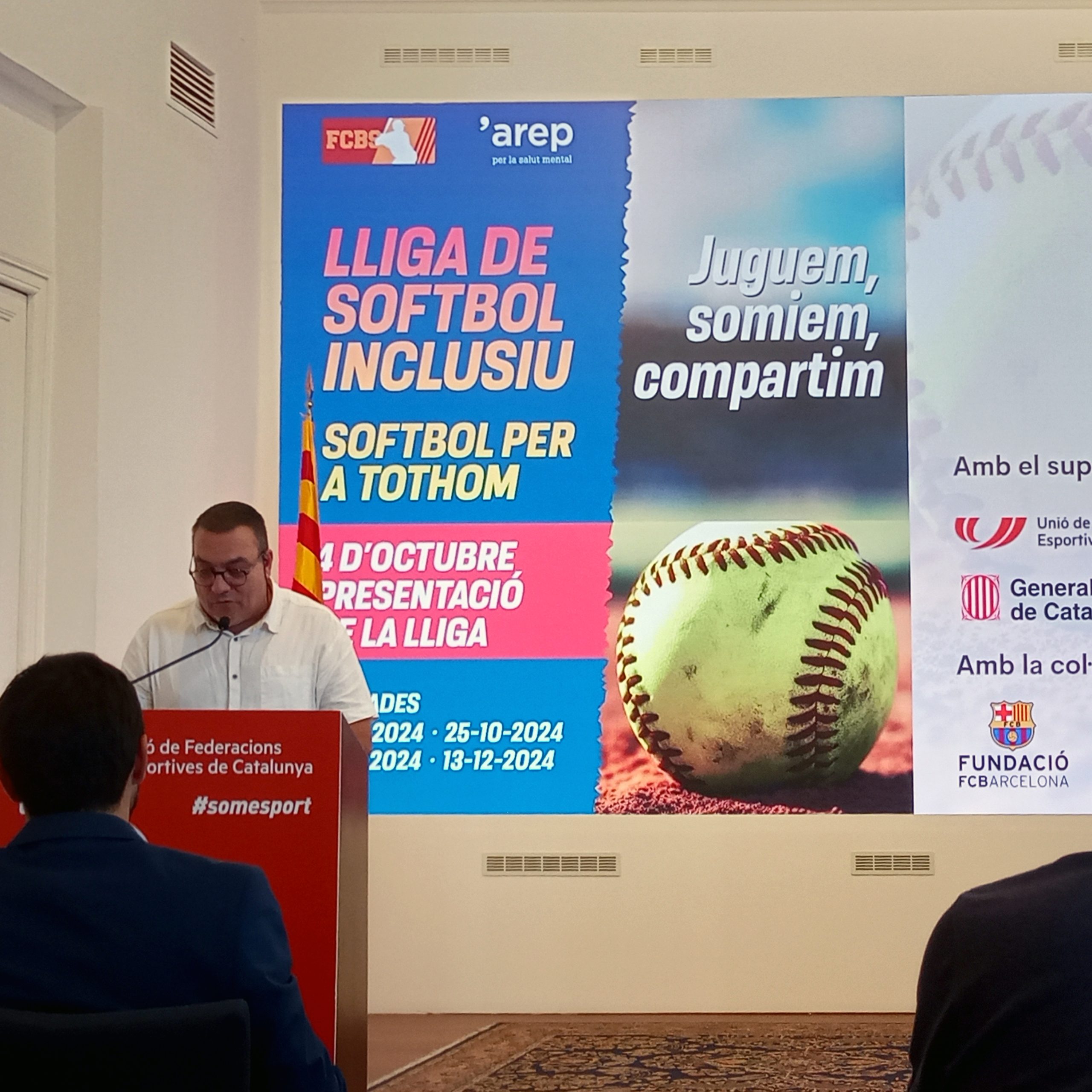 Acte de presentació de la 1a Lliga de softbol inclusiu